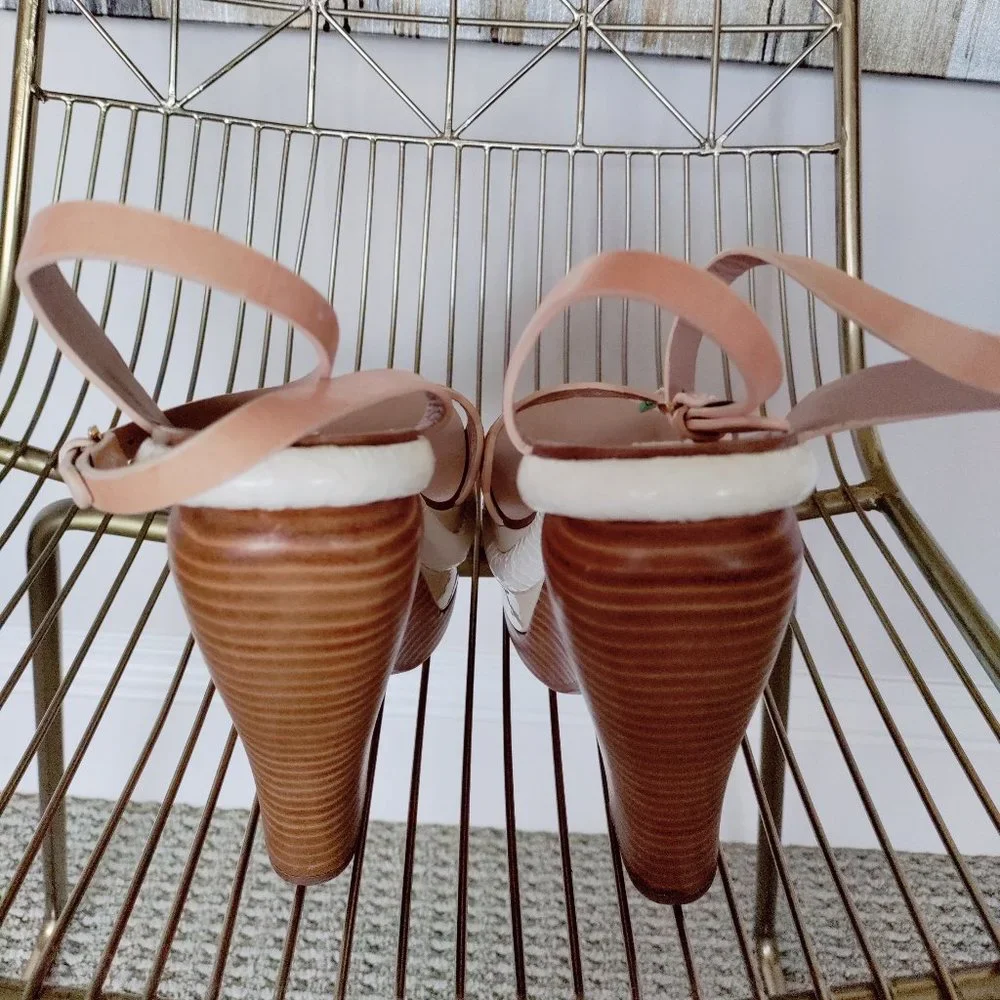 NIB $425 Nina Ricci platform sandals. IT‎ 37.5 (US 6.5) and IT 40 (US 9)
